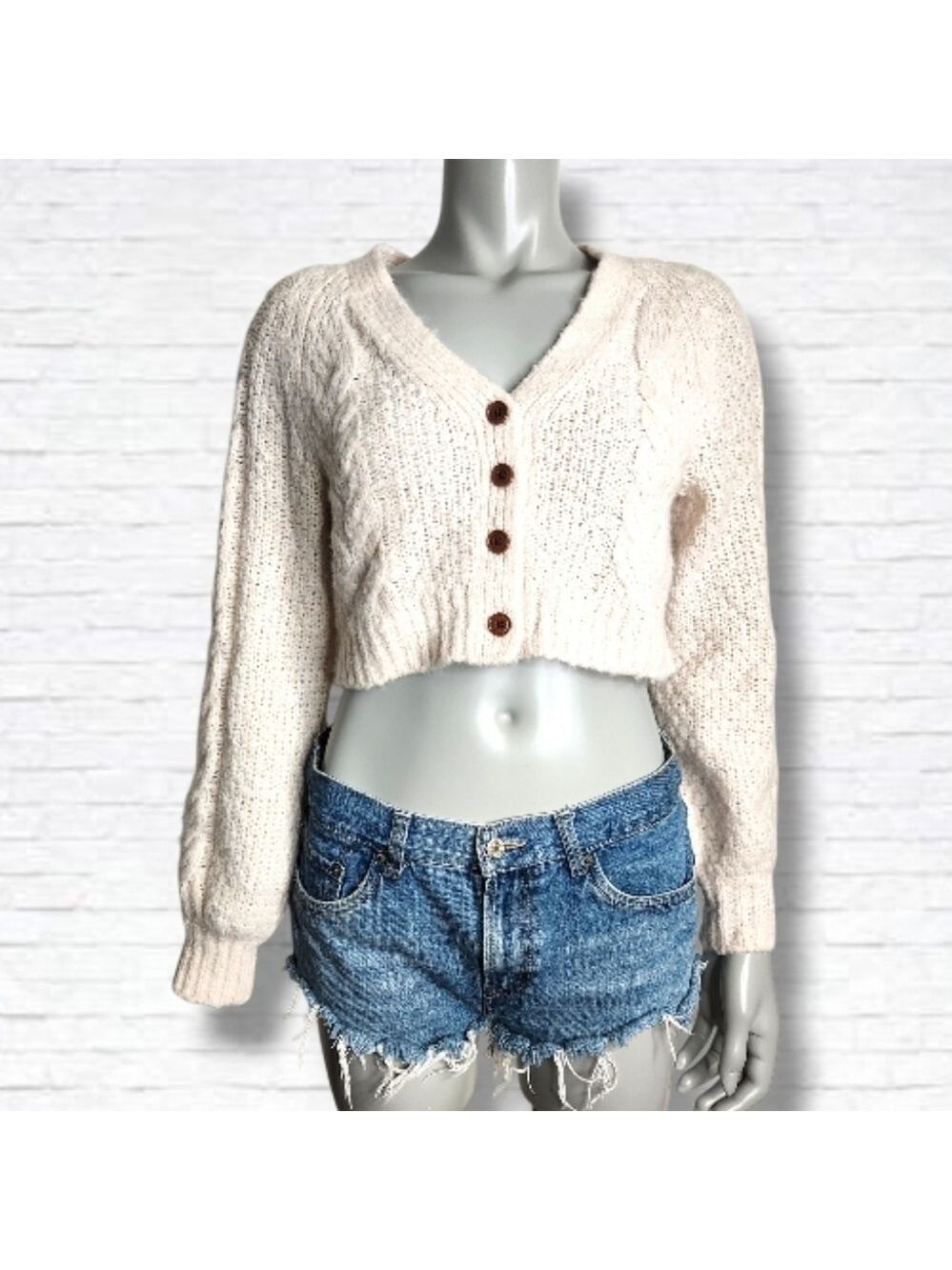 Aritzia Sunday Best Cream Alpaca Blend Cable Knit Cropped Cardigan Size XS